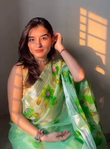 Upvan Green Handprint Saree